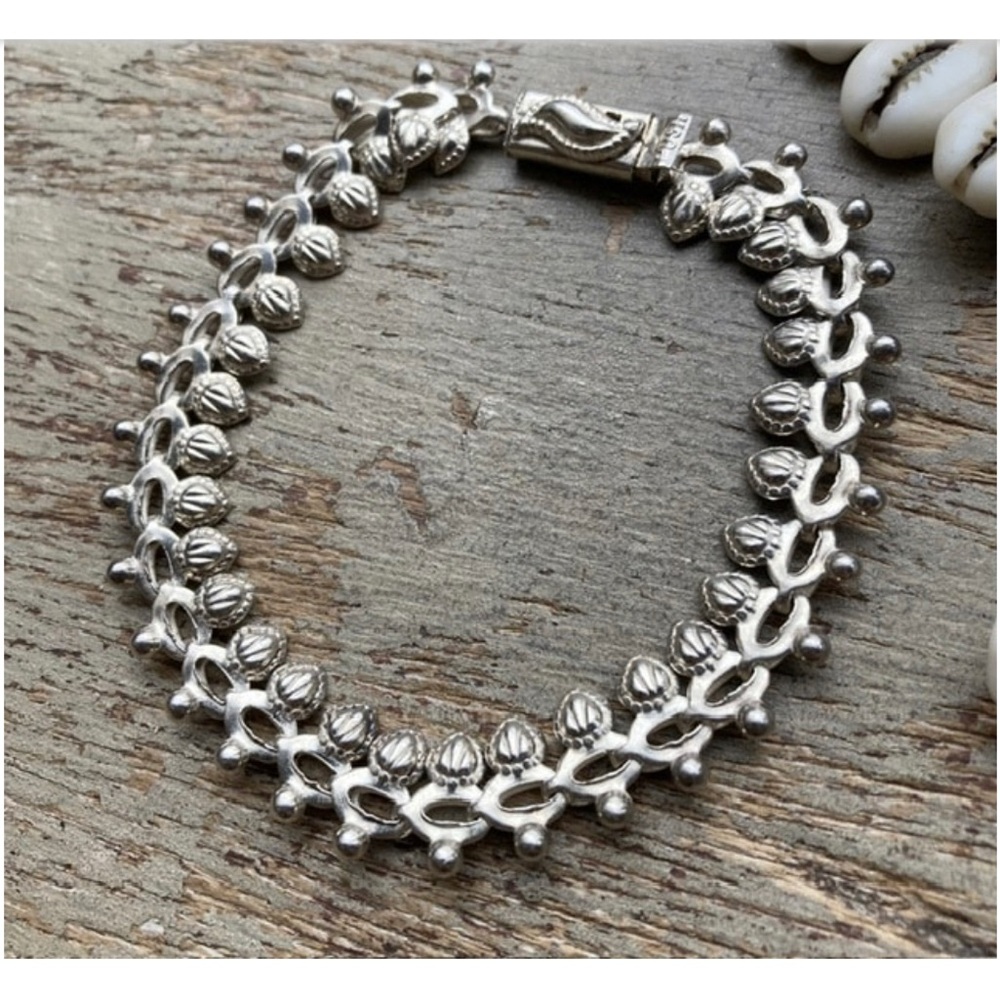 Vintage Sterling Silver Bracelet EUC